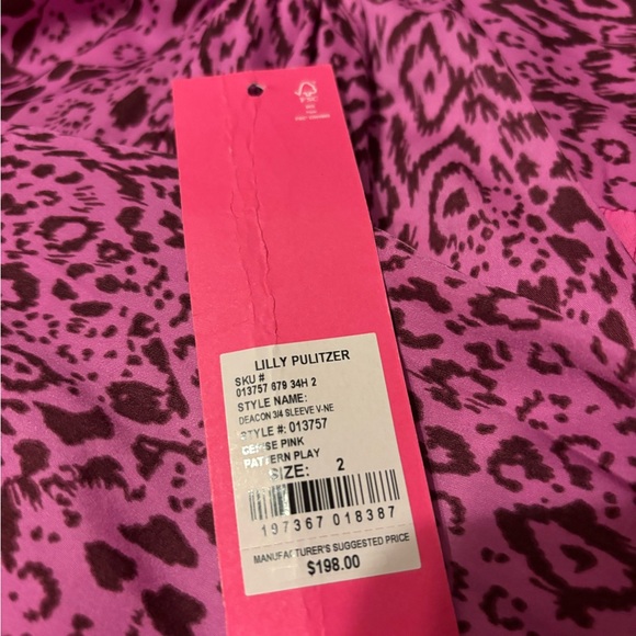 NEW! Lilly Pulitzer Deacon 3/4 Sleeve V Neck Cerise Pink Pattern Play Size 2 - Picture 13 of 15